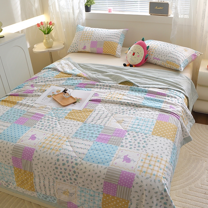 91家纺网 家纺一手货源 找家纺 金柚子2024新款全棉印花夏凉被 温馨花园-绿