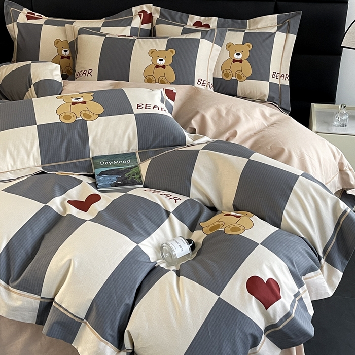 91家纺网 家纺一手货源 找家纺 7V 2024新款轻奢13376纯棉全棉喷气四件套 爱心熊宝-灰