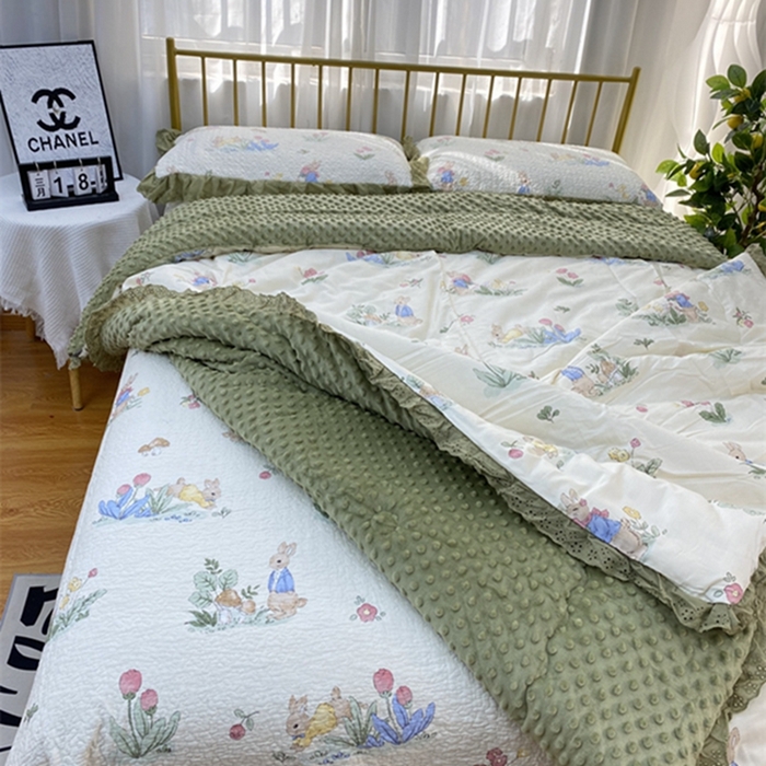 91家纺网 家纺一手货源 找家纺 暖居 2024新款豆豆被四件套 幸运兔