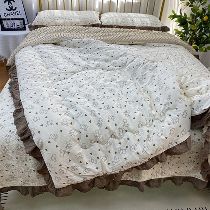 91家纺网 家纺一手货源 找家纺 暖居 2024新款豆豆被四件套 贝贝熊