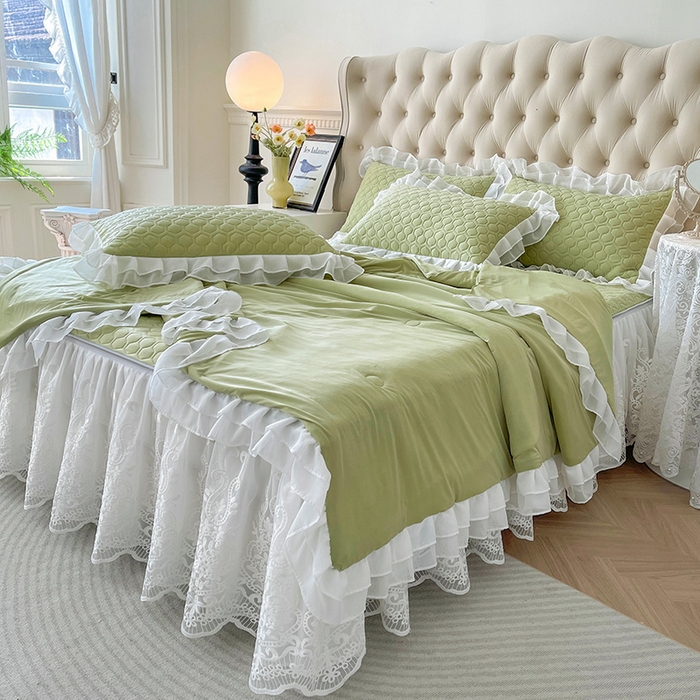 91家纺网 家纺一手货源 找家纺 虹星家纺 2024新款凉感丝印花可拆床裙套件-夏被凉席四件套 初禾绿