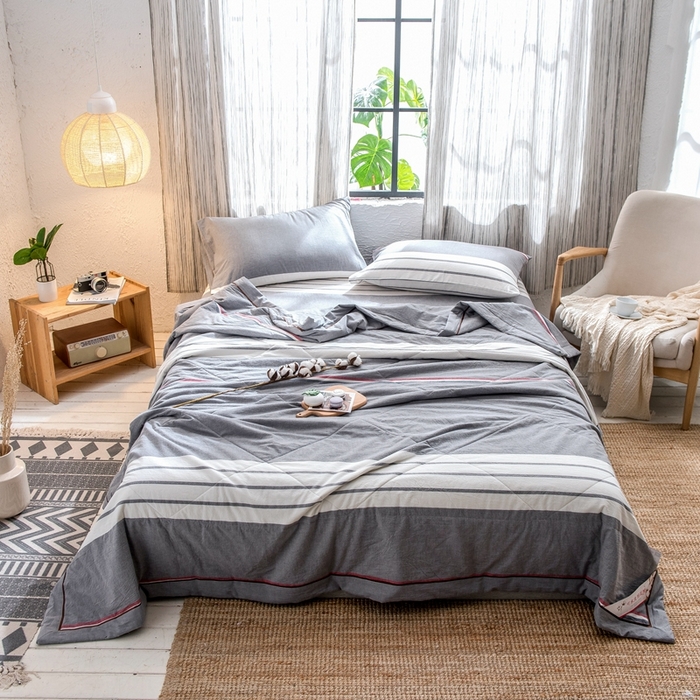 91家纺网 家纺一手货源 找家纺 21度C 2024新款A类全棉色织水洗棉棉花夏被 光阴灰