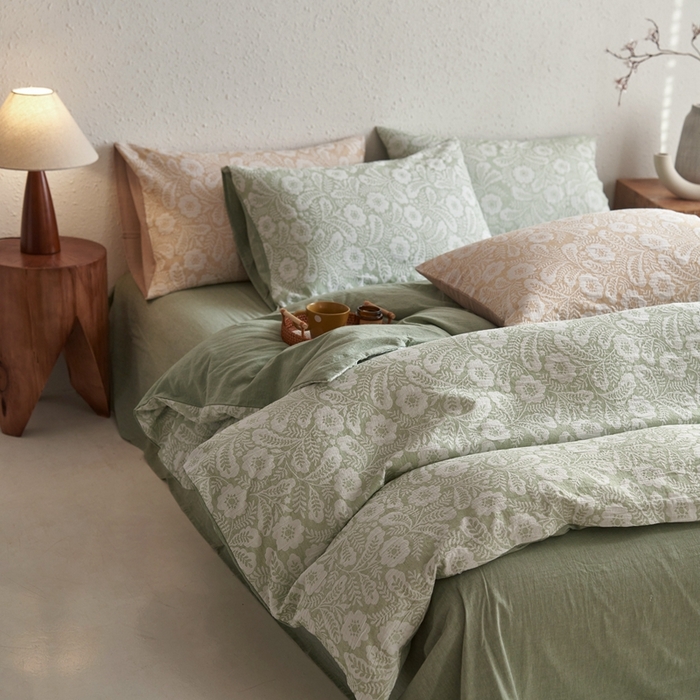 91家纺网 家纺一手货源 找家纺 安莱生活 2025新款凤尾花语色织双层纱大提花基础款四件套 凤尾花语-嫩绿