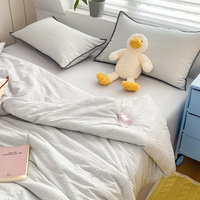 91家纺网 家纺一手货源 找家纺 羋多 2024新款泡泡棉夏被 雅士灰