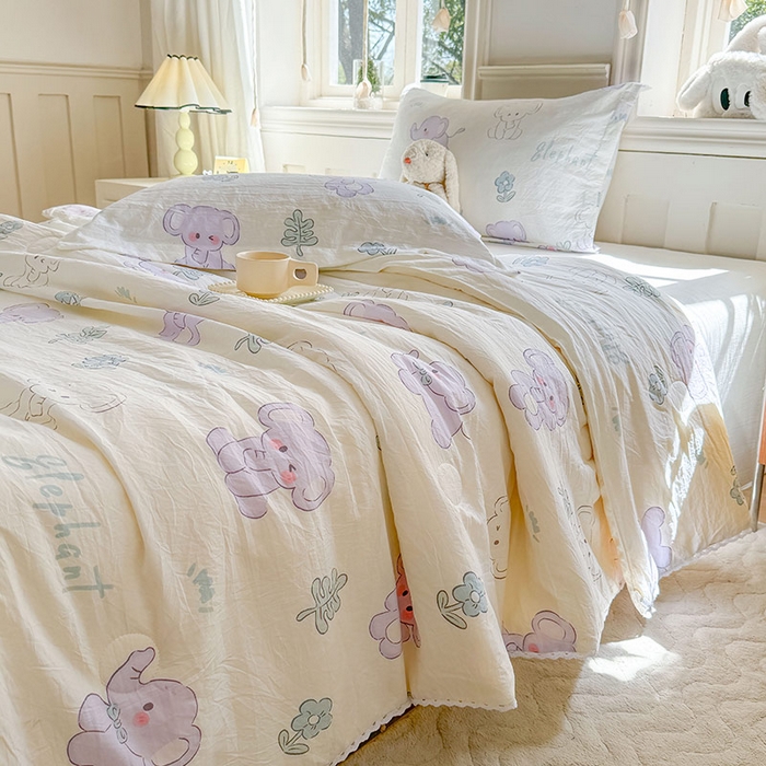 91家纺网 家纺一手货源 找家纺 创优家纺  2025新款A类皱皱纱小花边夏被 小象宝宝