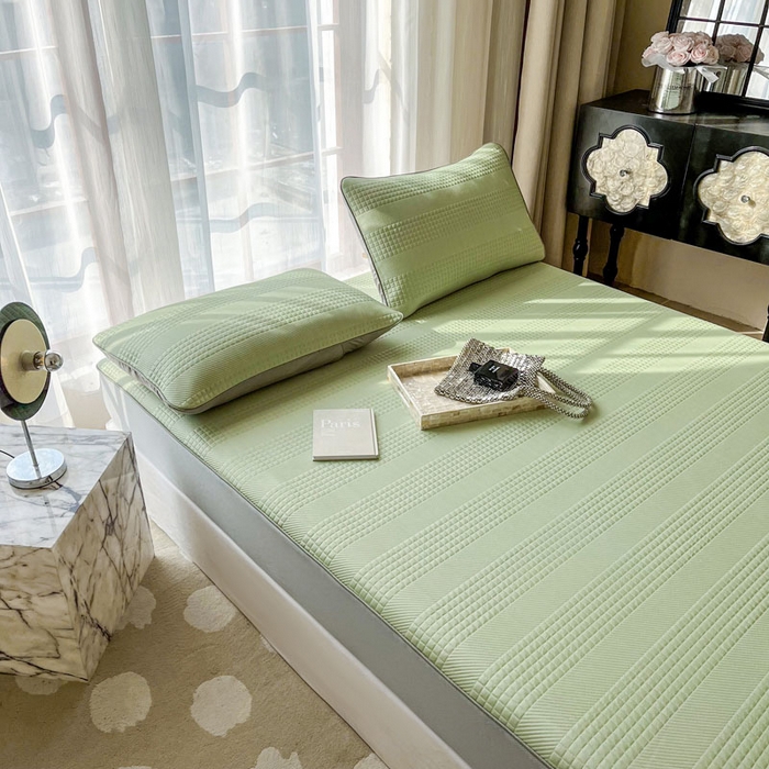 91家纺网 家纺一手货源 找家纺 全季家居 2024新款5A速冷PE简约系列凉豆豆席 格调-果绿-床笠款