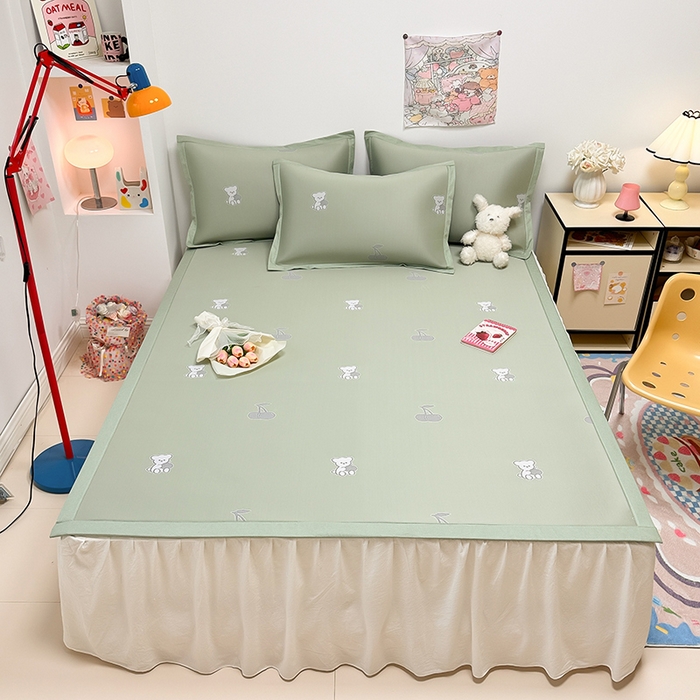 91家纺网 家纺一手货源 找家纺 全季家居 2024新款卡通提花系列PE凉感席 樱桃-清新绿