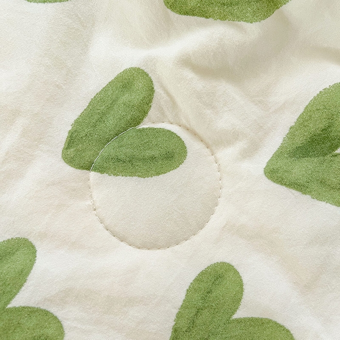 91家纺网 家纺一手货源 找家纺 创优家纺  2025新款A类皱皱纱小花边夏被 心心相印