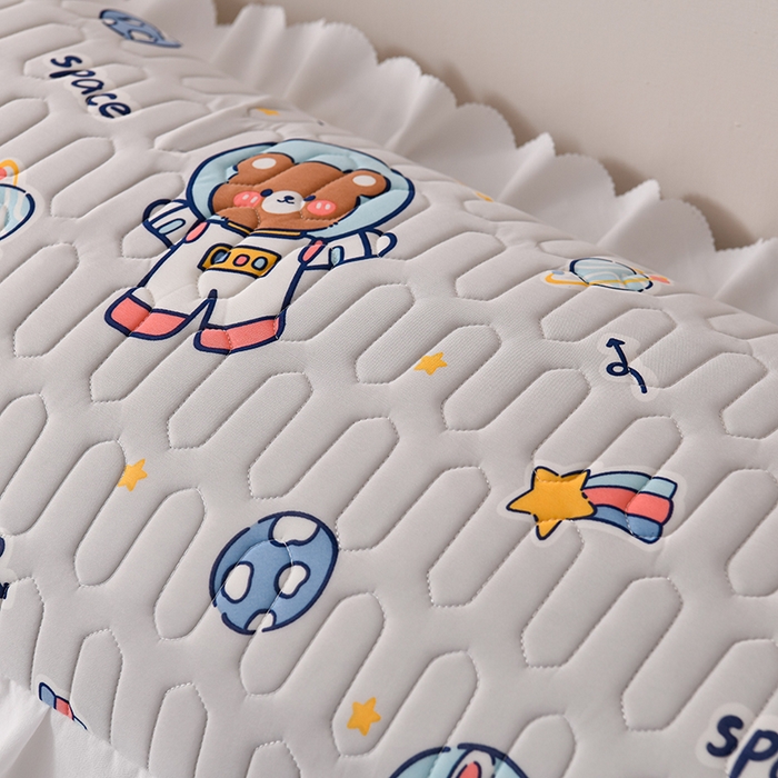 91家纺网 家纺一手货源 找家纺 艾兜坊 2024新款凉感丝枕双人款 机器熊