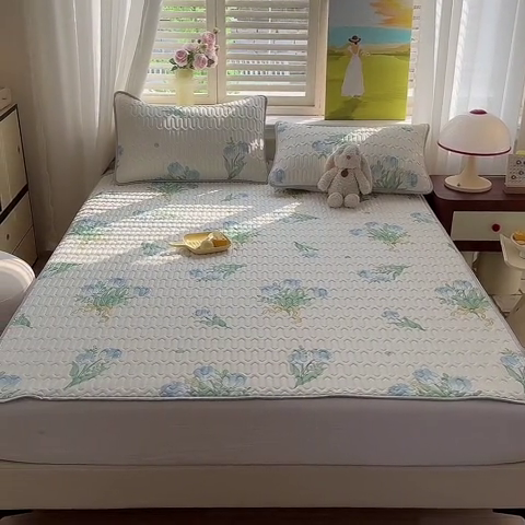 91家纺网 家纺一手货源 找家纺 慕澄家纺 2024新款小版印花0.5乳胶凉席系列 祈愿