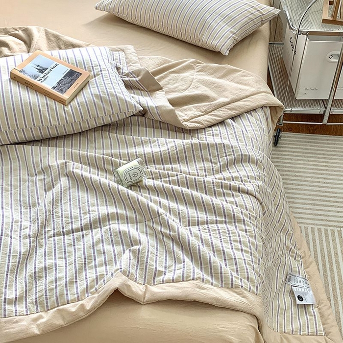 91家纺网 家纺一手货源 找家纺 水洗的故事2025新款A类色织水洗棉丝夏被四件套系列 紫米条