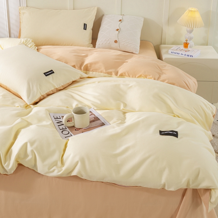 91家纺网 家纺一手货源 找家纺 黑马家居 2024新款双拼全棉四件套 奶白+香槟金