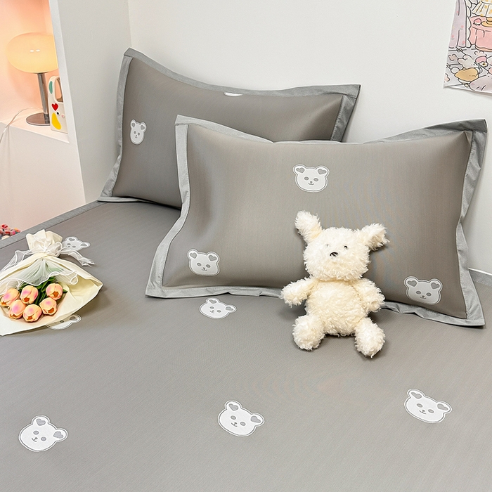 91家纺网 家纺一手货源 找家纺 全季家居 2024新款卡通提花系列PE凉感席 小熊-冰川灰