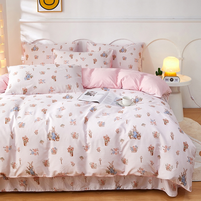 91家纺网 家纺一手货源 找家纺 全美家居 2025新款A类透气泡芙棉四件套 花丛兔