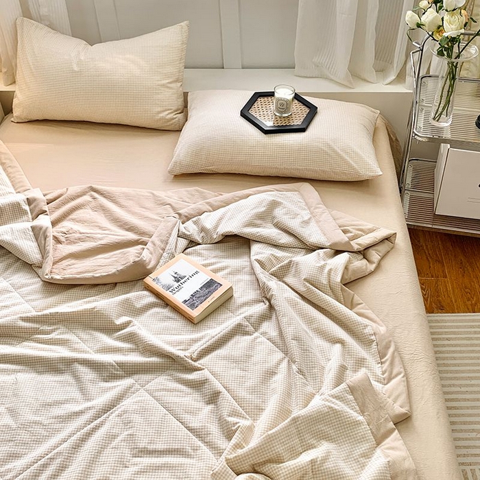 91家纺网 家纺一手货源 找家纺 水洗的故事2025新款A类色织水洗棉丝夏被四件套系列 小格米