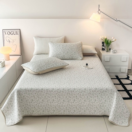 茉夕 2024新款天丝印花床盖 摇曳绿