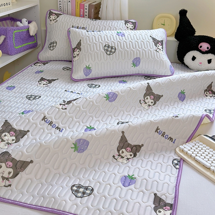 91家纺网 家纺一手货源 找家纺 澳萝拉 2024新款A类凉感丝三丽鸥乳胶凉席 草莓库洛米