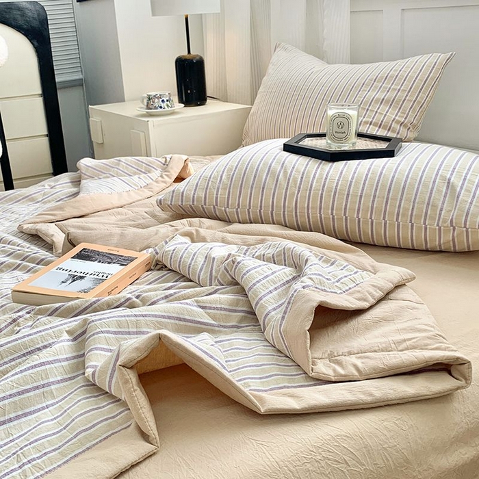 91家纺网 家纺一手货源 找家纺 水洗的故事2025新款A类色织水洗棉丝夏被四件套系列 紫米条