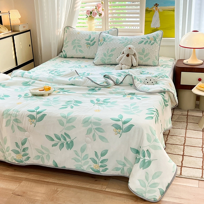 91家纺网 家纺一手货源 找家纺 慕澄家纺 2024新款小版印花0.5乳胶凉席夏被四件套 绿叶