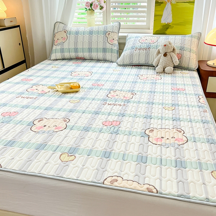 91家纺网 家纺一手货源 找家纺 慕澄家纺 2024新款小版印花0.5乳胶凉席系列 格子熊