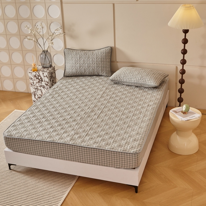 91家纺网 家纺一手货源 找家纺 杜先生 2024新款无印风水洗棉夹棉床笠 绿小格