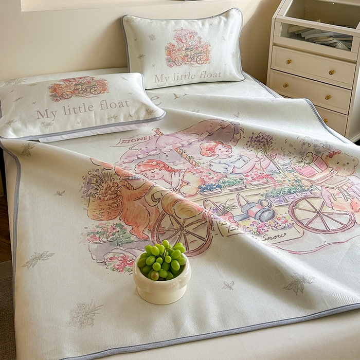91家纺网 家纺一手货源 找家纺 萝莉家纺 2024新款大版印花冰丝凉席床席床笠款 我心爱的小花车-床笠款