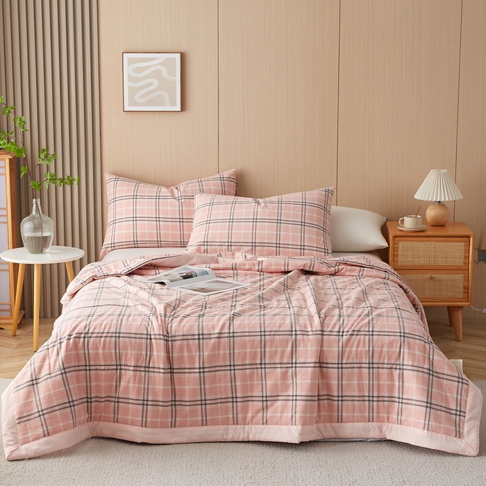 91家纺网 家纺一手货源 找家纺 猎鹿人家纺 2024新款水洗棉棉花夏被 乔南-粉