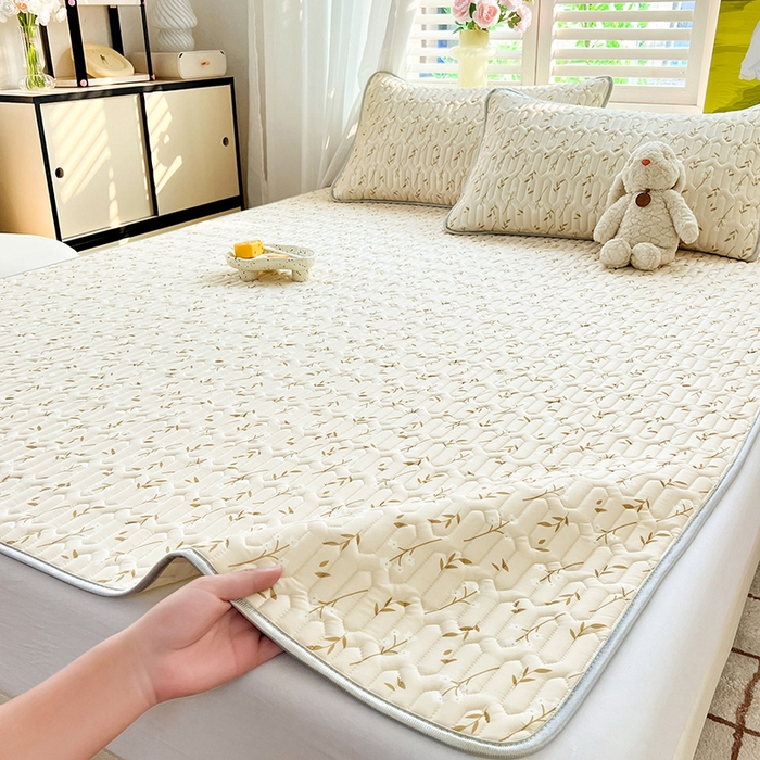 91家纺网 家纺一手货源 找家纺 慕澄家纺 2024新款小版印花0.5乳胶凉席系列 叶子青青