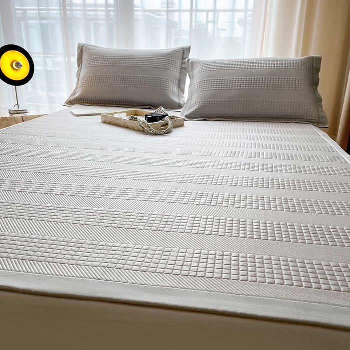 91家纺网 家纺一手货源 找家纺 全季家居 2024新款5A速冷PE简约系列凉豆豆席 格调-浅灰-床席款