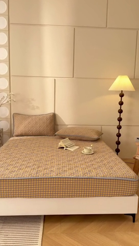 91家纺网 家纺一手货源 找家纺 杜先生 2024新款无印风水洗棉夹棉床笠 橘小格