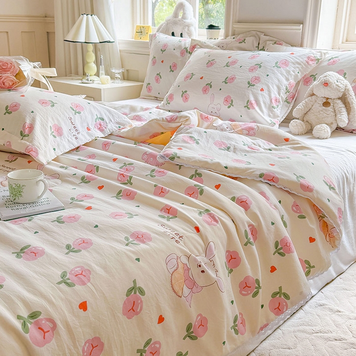 91家纺网 家纺一手货源 找家纺 创优家纺  2025新款A类皱皱纱小花边夏被 曼塔玫瑰