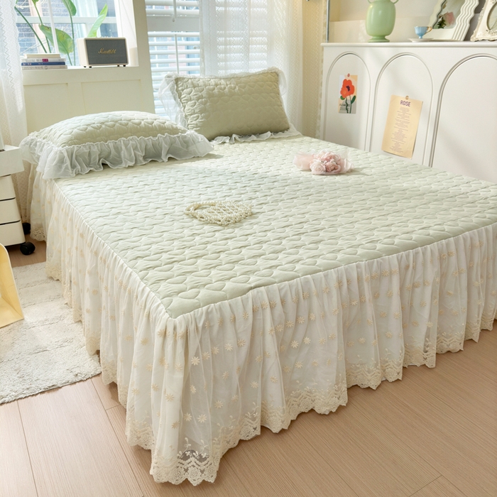 91家纺网 家纺一手货源 找家纺 淑女公社 2024春夏新款竹棉双层纱床裙款四件套-玫瑰庄园 玫瑰庄园 绿