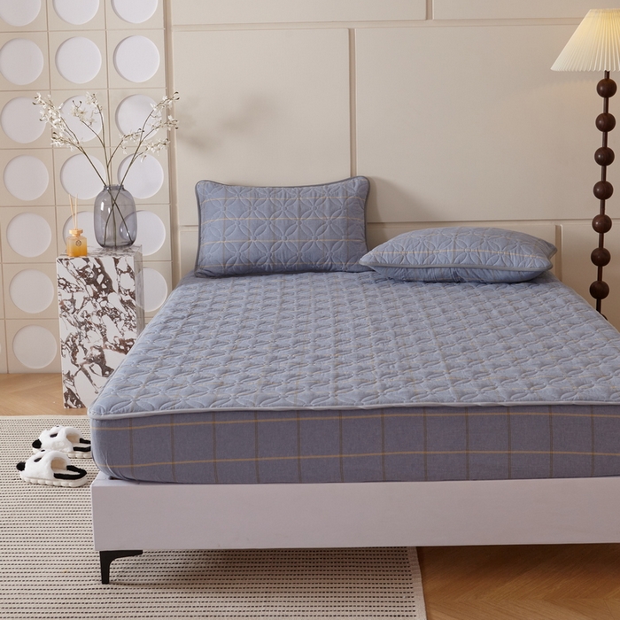 91家纺网 家纺一手货源 找家纺 杜先生 2024新款无印风水洗棉夹棉床笠 牛仔蓝大格