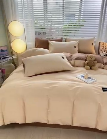 91家纺网 家纺一手货源 找家纺 黑马家居 2024新款双拼全棉四件套 奶白+中灰