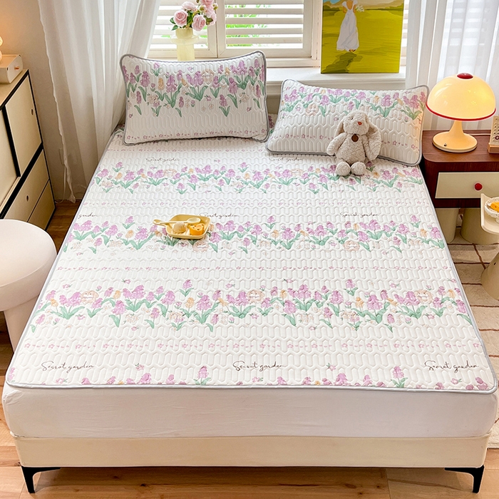 91家纺网 家纺一手货源 找家纺 慕澄家纺 2024新款小版印花0.5乳胶凉席系列 紫色浪漫