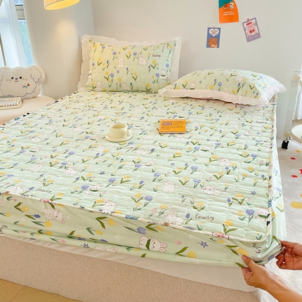 91家纺网 家纺一手货源 找家纺 （总）默忆 2025新款水洗棉双层纱印花夹棉床笠 