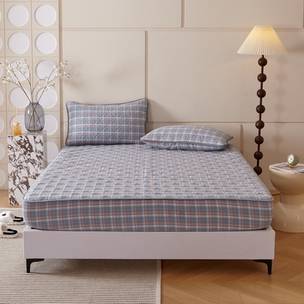 91家纺网 家纺一手货源 找家纺 杜先生 2024新款无印风水洗棉夹棉床笠 浅蓝中格