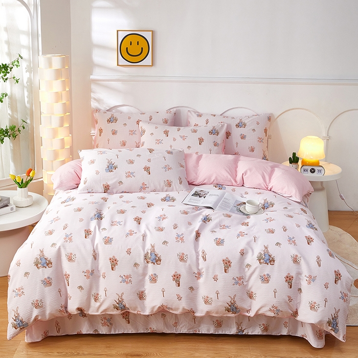 91家纺网 家纺一手货源 找家纺 全美家居 2025新款A类透气泡芙棉四件套 花丛兔