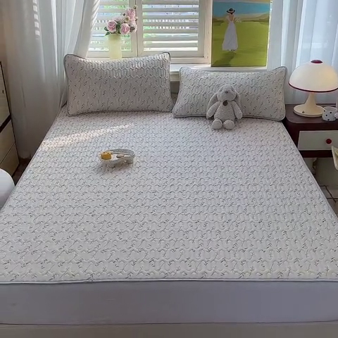 91家纺网 家纺一手货源 找家纺 慕澄家纺 2024新款小版印花0.5乳胶凉席系列 叶子青青