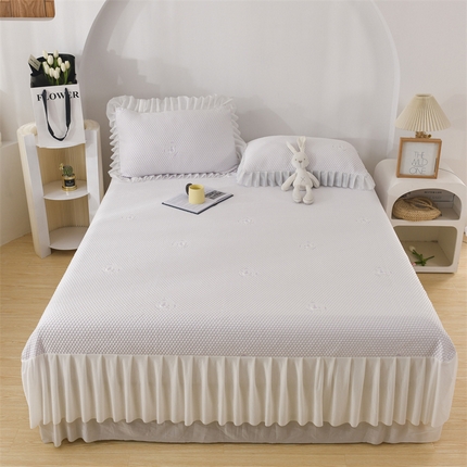 91家纺网 家纺一手货源 找家纺 （总）卡初家居（原微来） 2025新款A类抗菌凉豆豆床笠床裙款凉席--小熊系列