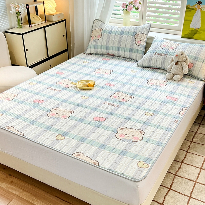 91家纺网 家纺一手货源 找家纺 慕澄家纺 2024新款小版印花0.5乳胶凉席系列 格子熊