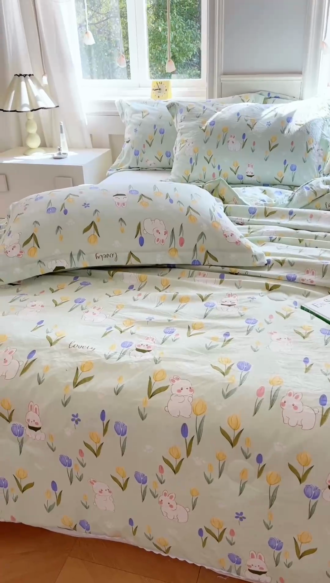 91家纺网 家纺一手货源 找家纺 创优家纺  2025新款A类皱皱纱小花边夏被 幸运兔