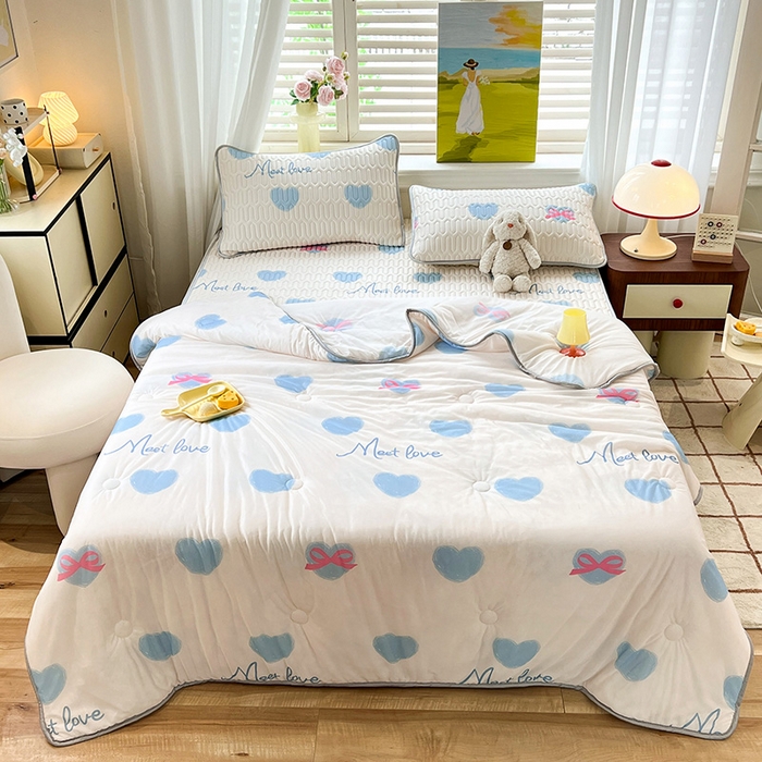 91家纺网 家纺一手货源 找家纺 慕澄家纺 2024新款小版印花0.5乳胶凉席夏被四件套 心情