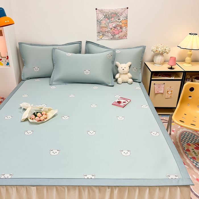 91家纺网 家纺一手货源 找家纺 全季家居 2024新款卡通提花系列PE凉感席 小熊-北极蓝