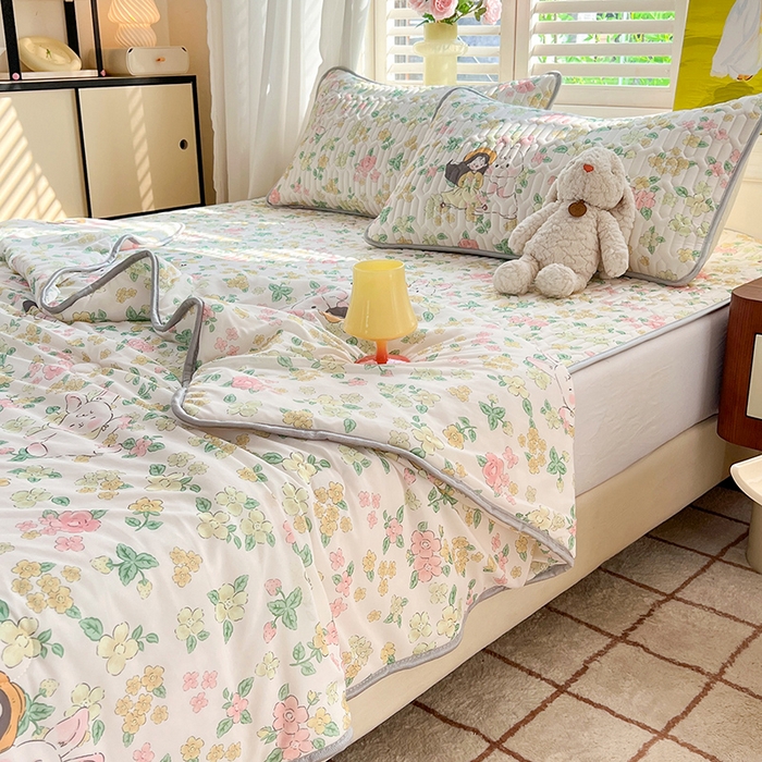 91家纺网 家纺一手货源 找家纺 慕澄家纺 2024新款小版印花0.5乳胶凉席夏被四件套 夏天