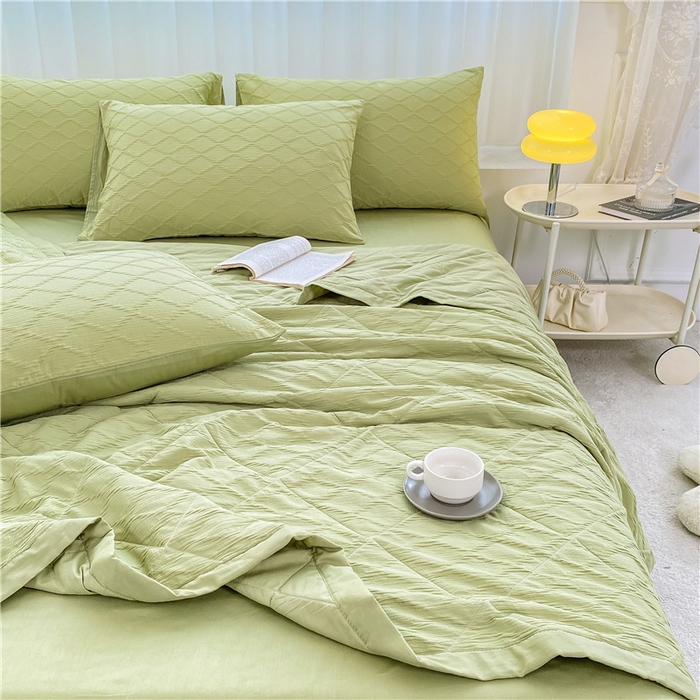 91家纺网 家纺一手货源 找家纺 琪格格2024新款A类细腻舒适全棉泡泡纱纱夏被 纯棉泡泡纱夏被-纯果绿