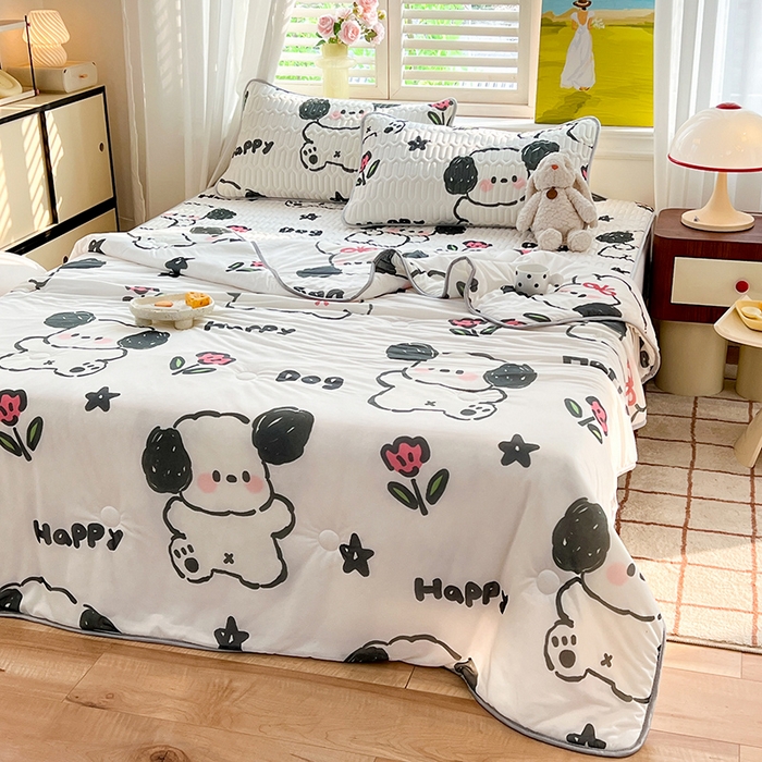 91家纺网 家纺一手货源 找家纺 慕澄家纺 2024新款小版印花0.5乳胶凉席夏被四件套 快乐小狗