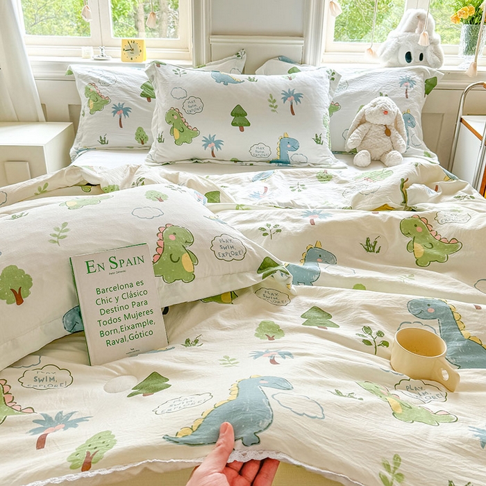 91家纺网 家纺一手货源 找家纺 创优家纺  2025新款A类皱皱纱小花边夏被 恐龙乐园