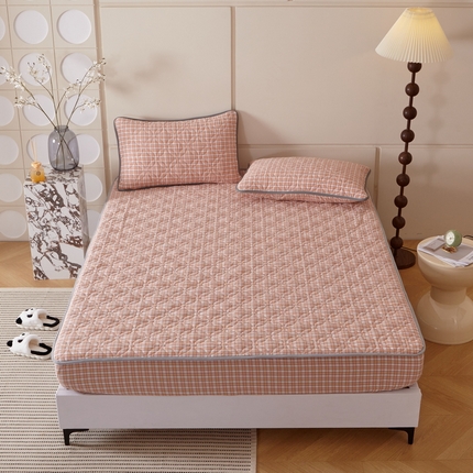 91家纺网 家纺一手货源 找家纺 杜先生 2024新款无印风水洗棉夹棉床笠 蜜橘格