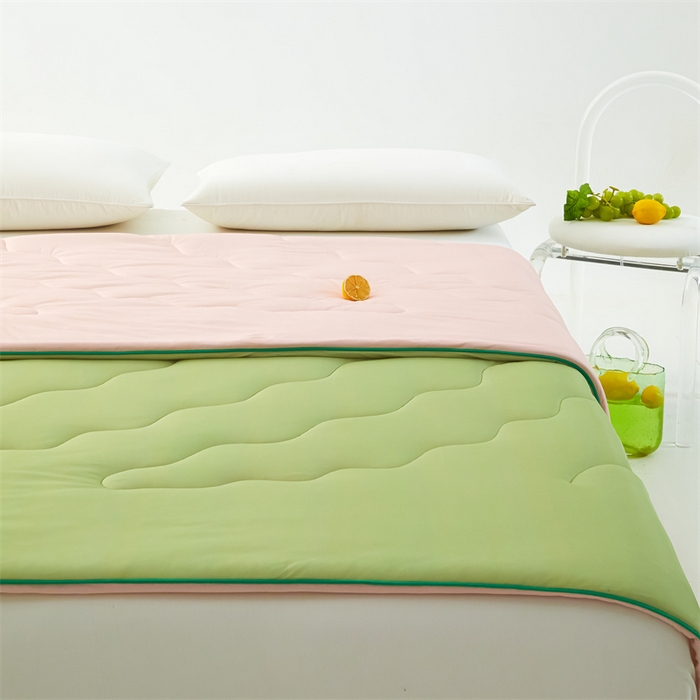 91家纺网 家纺一手货源 找家纺 古吉梦 2024新款冰激凌西瓜被夏凉被 蜜瓜粉